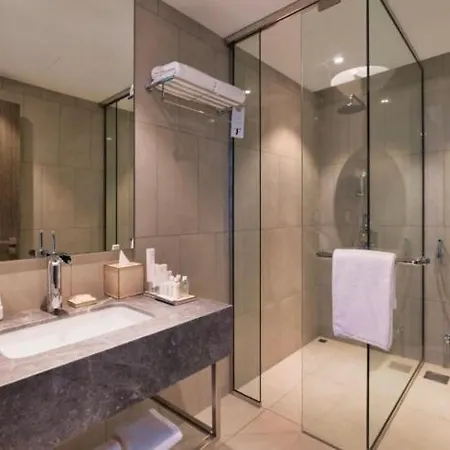 Hanza Tower Deluxe With Terrace Sauna & Pool & Jacussi Apartment *